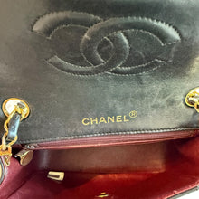 Load image into Gallery viewer, Chanel Vintage Flap Crossbody Bag