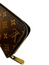 Load image into Gallery viewer, Louis Vuitton Monogram Zippy Wallet