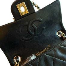 Load image into Gallery viewer, Chanel Vintage Flap Crossbody Bag