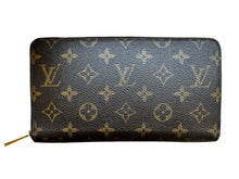 Load image into Gallery viewer, Louis Vuitton Zippy Organizer in Monogram