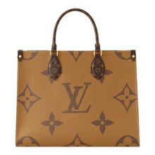 Load image into Gallery viewer, Louis Vuitton OnTheGo MM Reverse