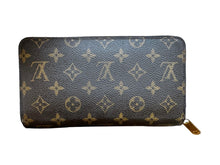 Load image into Gallery viewer, Louis Vuitton Zippy Organizer in Monogram