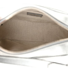 Load image into Gallery viewer, Gucci Metallic Silver Sakai Be Green Calfskin Stitched Blondie