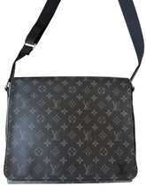 Load image into Gallery viewer, Louis Vuitton District Messenger Bag Black Eclipse
