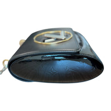 Load image into Gallery viewer, Louis Vuitton Pochette Twist Leather &amp; Vernis