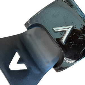 Louis Vuitton Pochette Twist Leather & Vernis