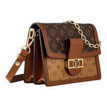 Load image into Gallery viewer, Louis Vuitton Dauphine MM