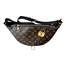 Load image into Gallery viewer, Louis Vuitton World Tour Bumbag