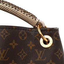 Load image into Gallery viewer, Louis Vuitton Ayers Monogram Artsy MM