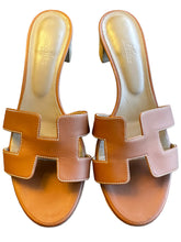 Load image into Gallery viewer, Hermes Oasis Heeled Sandal in Gold