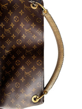 Load image into Gallery viewer, Louis Vuitton Ayers Monogram Artsy MM