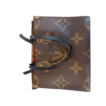 Load image into Gallery viewer, Louis Vuitton OnTheGo MM Reverse