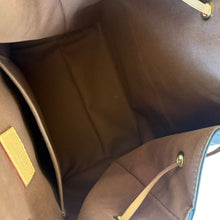 Load image into Gallery viewer, Louis Vuitton Montsouris NM Backpack