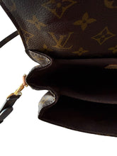Load image into Gallery viewer, Louis Vuitton Pochette Metis Monogram
