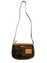 Load image into Gallery viewer, Louis Vuitton Monogram Riveting Pochette