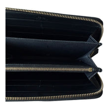 Load image into Gallery viewer, Fendi Zip Around Leather Wallet