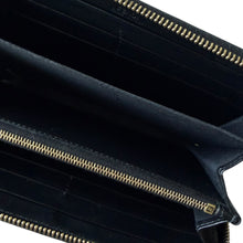 Load image into Gallery viewer, Fendi Zip Around Leather Wallet