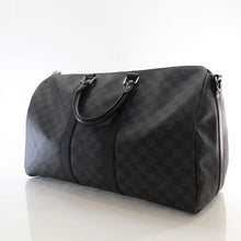 Load image into Gallery viewer, Louis Vuitton Keepall 45