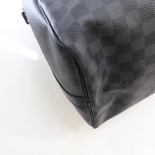 Load image into Gallery viewer, Louis Vuitton Keepall 45