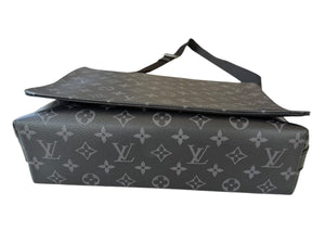Louis Vuitton District Messenger Bag Black Eclipse