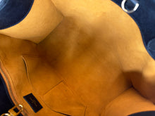 Load image into Gallery viewer, Louis Vuitton OnTheGo MM Empreinte Noir