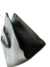 Load image into Gallery viewer, Louis Vuitton OnTheGo MM Empreinte Noir