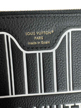 Load image into Gallery viewer, Louis Vuitton Neverfull Inside Out MM Pochette