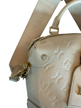 Load image into Gallery viewer, Louis Vuitton Empreinte Petite Malle Souple New Creme