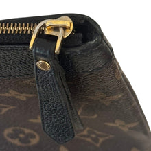 Load image into Gallery viewer, Louis Vuitton Monogram/Black Leather Daily Pouch