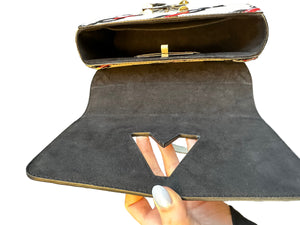 Louis Vuitton Twist MM Chain Shoulder Bag