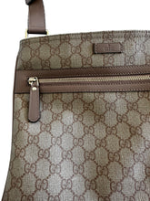 Load image into Gallery viewer, Gucci Flat Messenger Bag