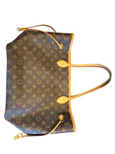 Load image into Gallery viewer, Louis Vuitton Neverfull MM in Monogram