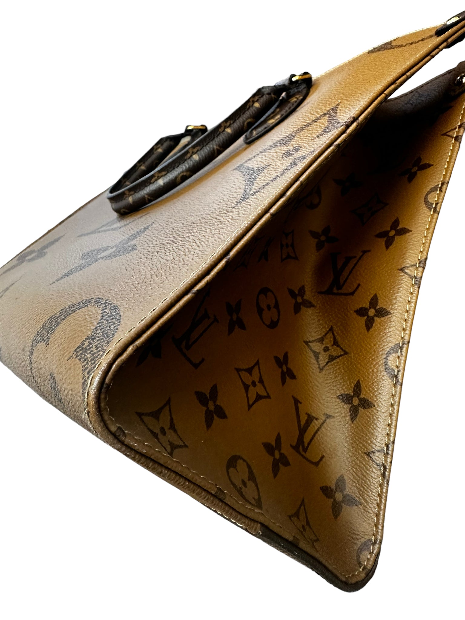 OnTheGo MM Tote Bag - Luxury Monogram Canvas Brown