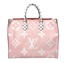 Load image into Gallery viewer, LOUIS VUITTON LIMITED EDITION GIANT MONOGRAM ONTHEGO GM